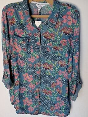 intro. Love The Fit Women's Shirt Button-Front with Pink Blooms Size XL